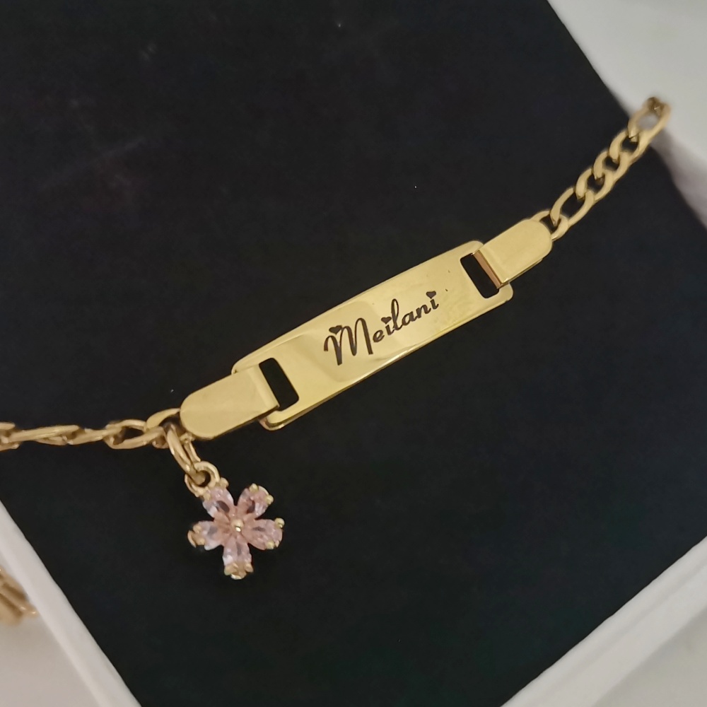 LeeChee Flower zircone piccolo - Engraved Name Necklace recensione e prezzo