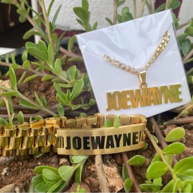 Collana con nome personalizzat - Engraved Name Necklace recensione e prezzo