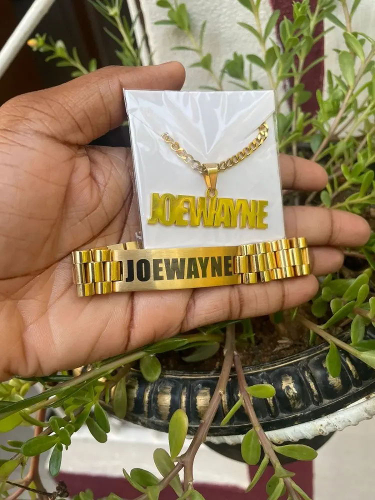 Collana con nome personalizzat - Engraved Name Necklace recensione e prezzo